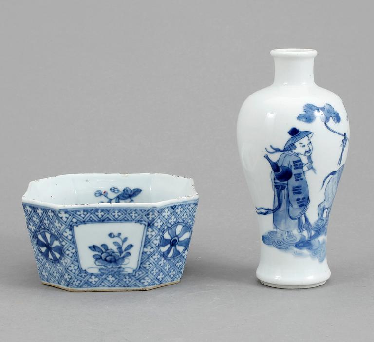 VAS samt SKÅL, porslin, 1700-tal.