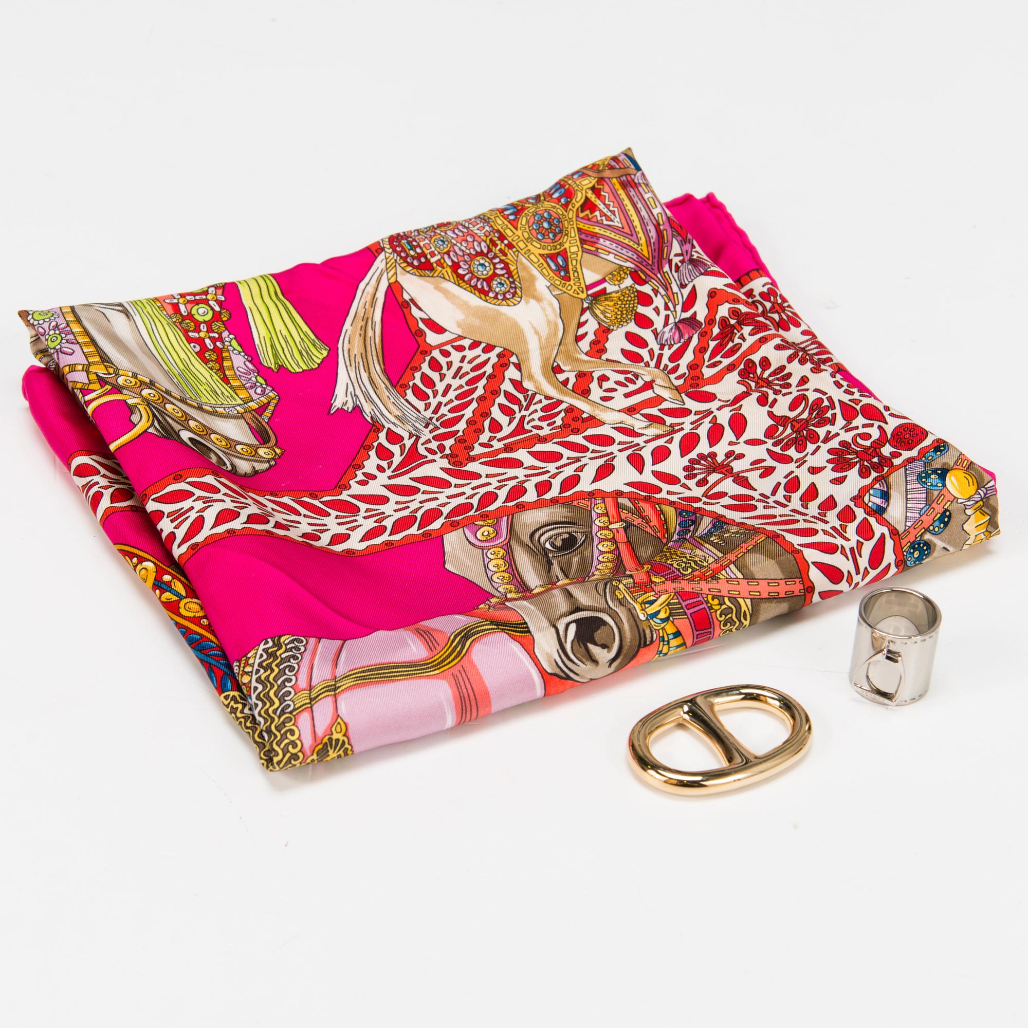HERMÈS La danse du Cheval Marwari Silk Scarf with two Scarf Rings.