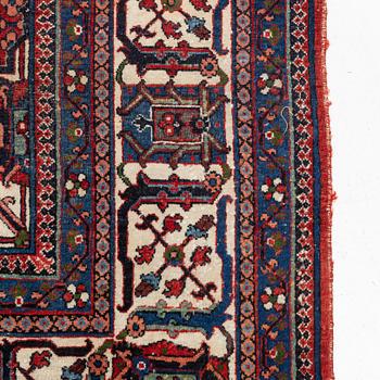 A carpet, possibly Bakhtiari, ca 309 x 230 cm.