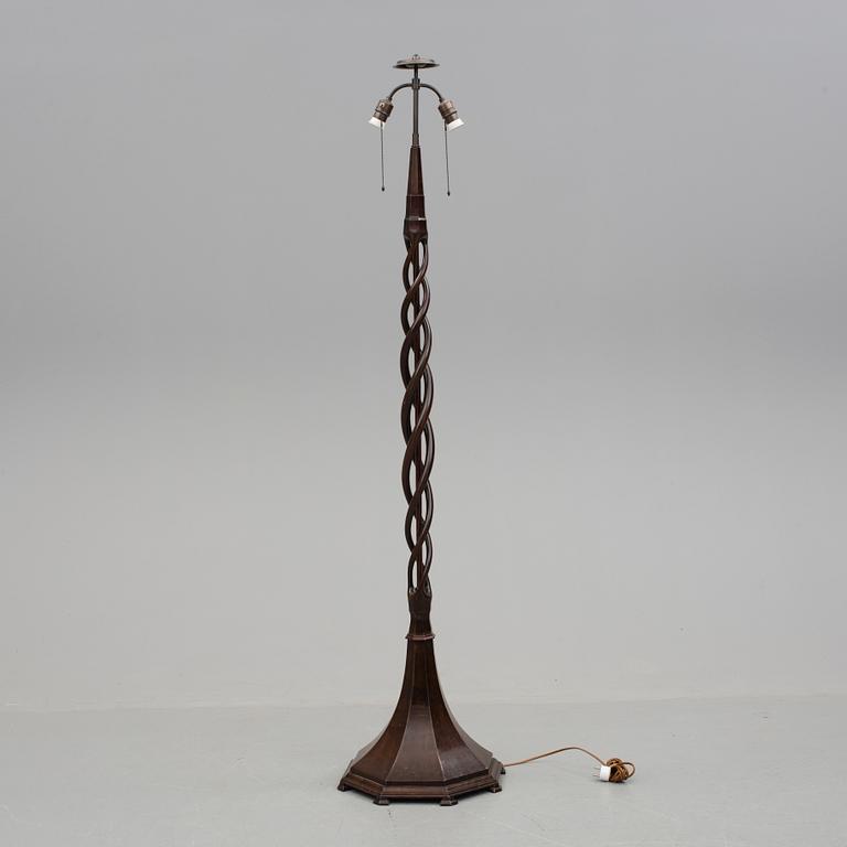 LAMPFOT/GOLVLAMPA, 1930/40-tal.