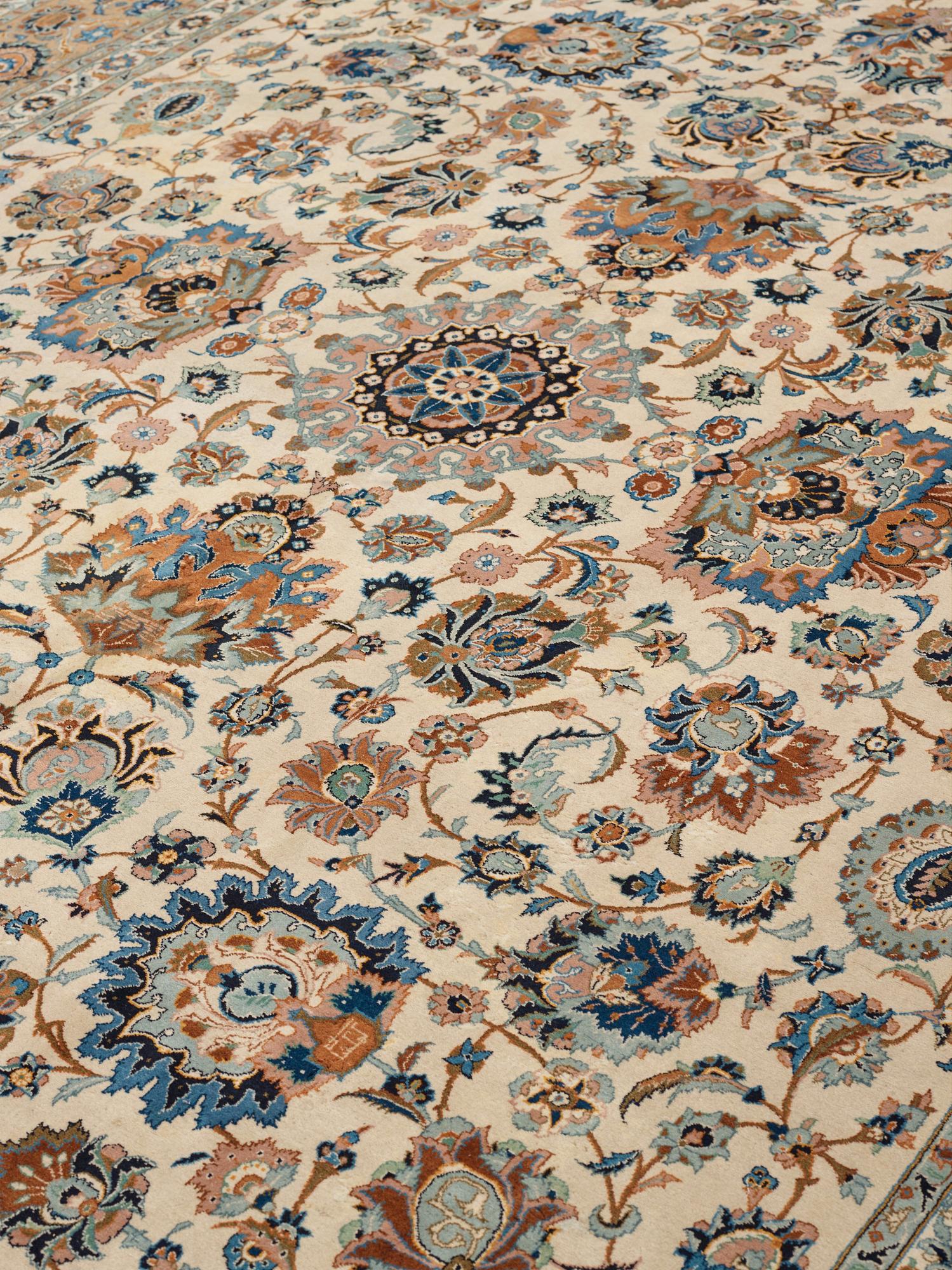 Matto, Old Kashan, ca 521 x 364 cm.