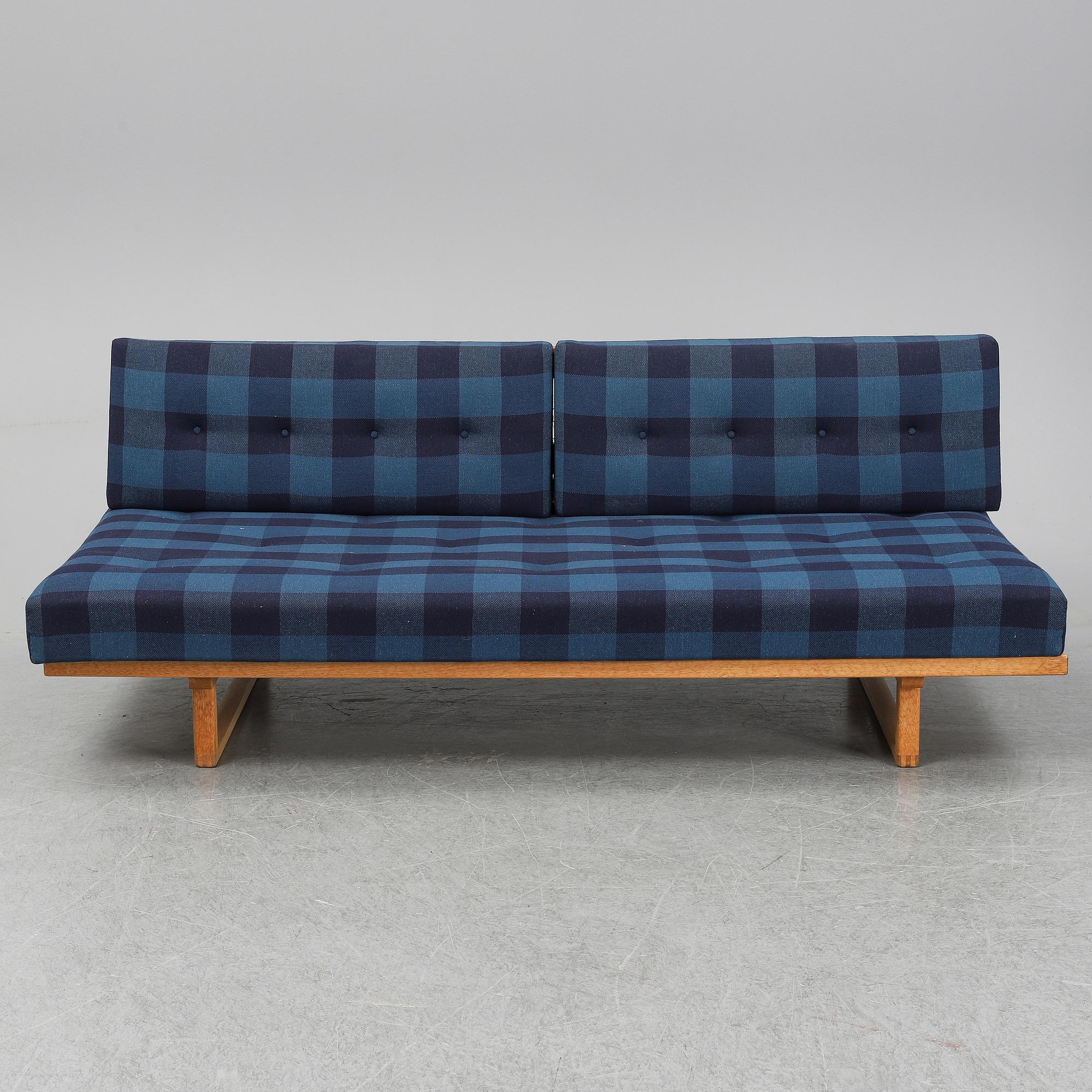 BØRGE MOGENSEN, an oak daybed, model 4311/4312, Fredericia Stolefabrik, Denmark, 1960's.