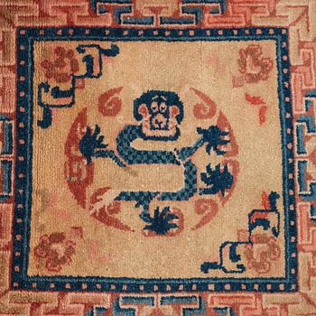 MEDITATION RUG. Semi-antique Baotou. 181 x 61,5 cm. China.