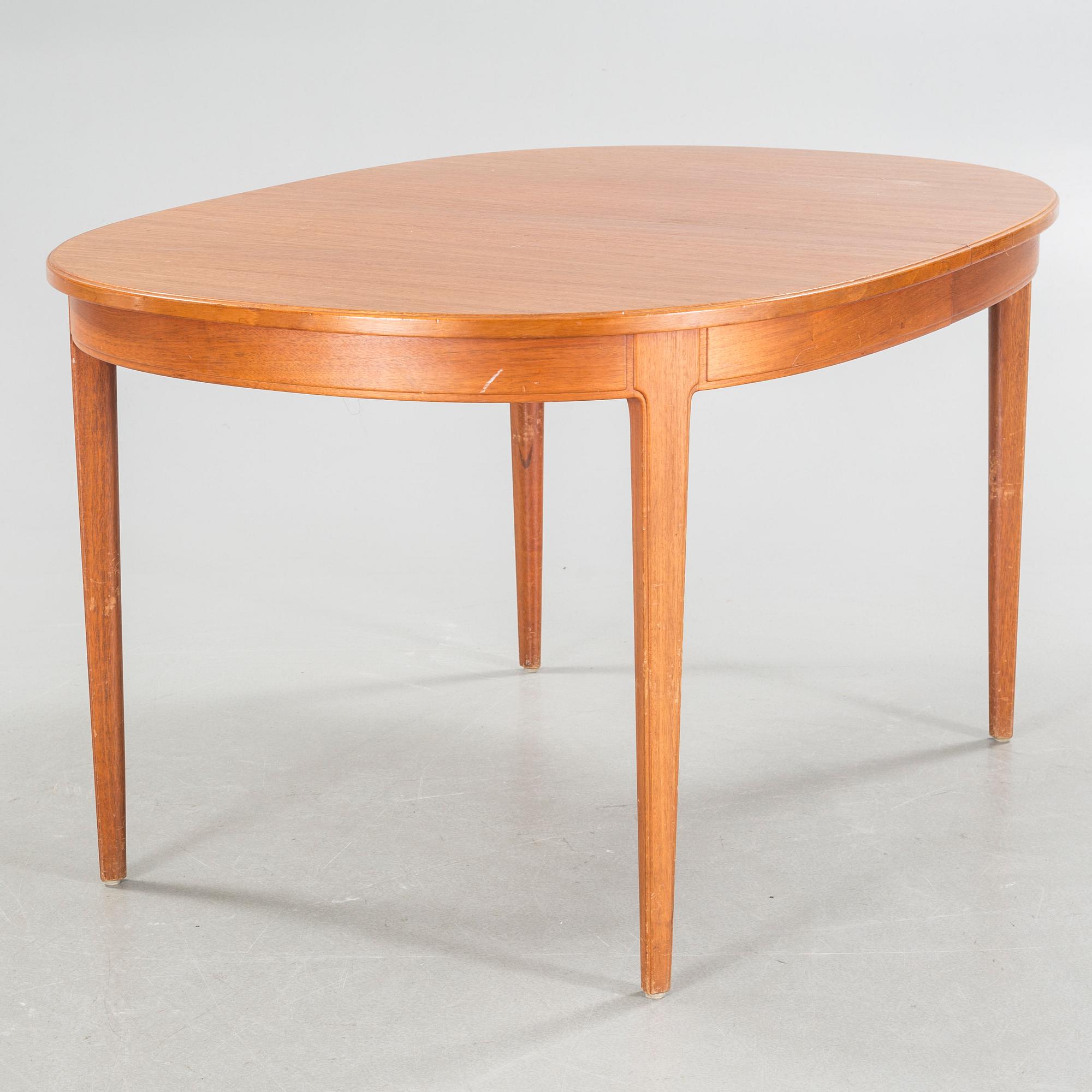 CARL MALMSTEN, a dining table, model "Herrgården", second half of the 20th centruy.