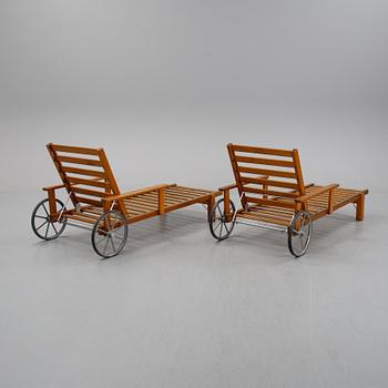 A pair of sunbeds by Elsa Stackelberg, Fri Form, second half of the 20th Century.