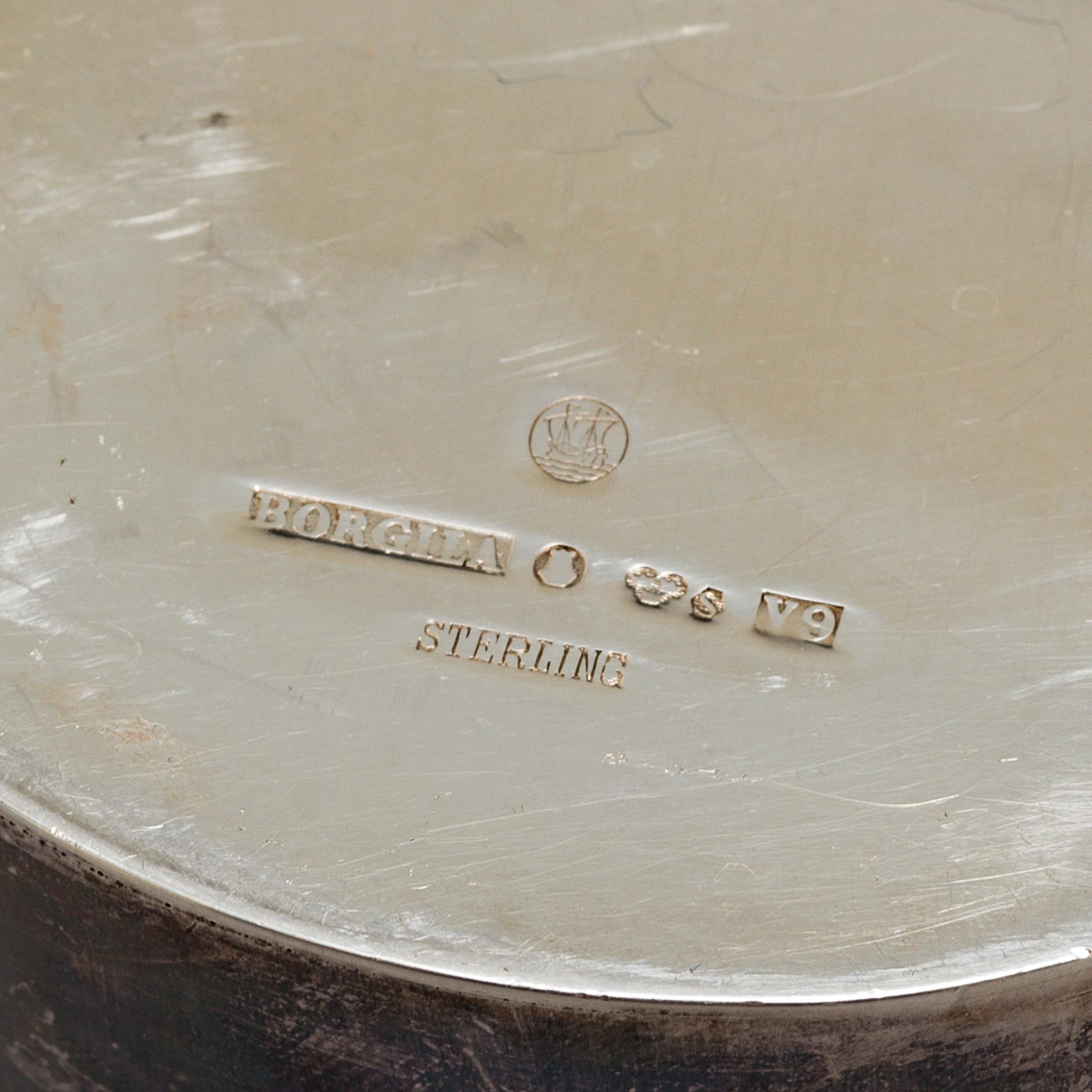 ATELIER BORGILA, a sterling silver jar with cover, Stockholm, 1971, 604 grams.