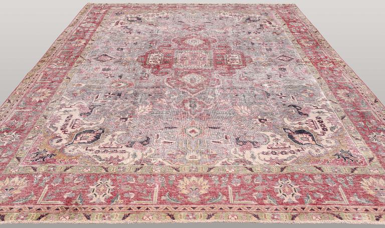 A carpet, oriental, 381 x 288 cm.
