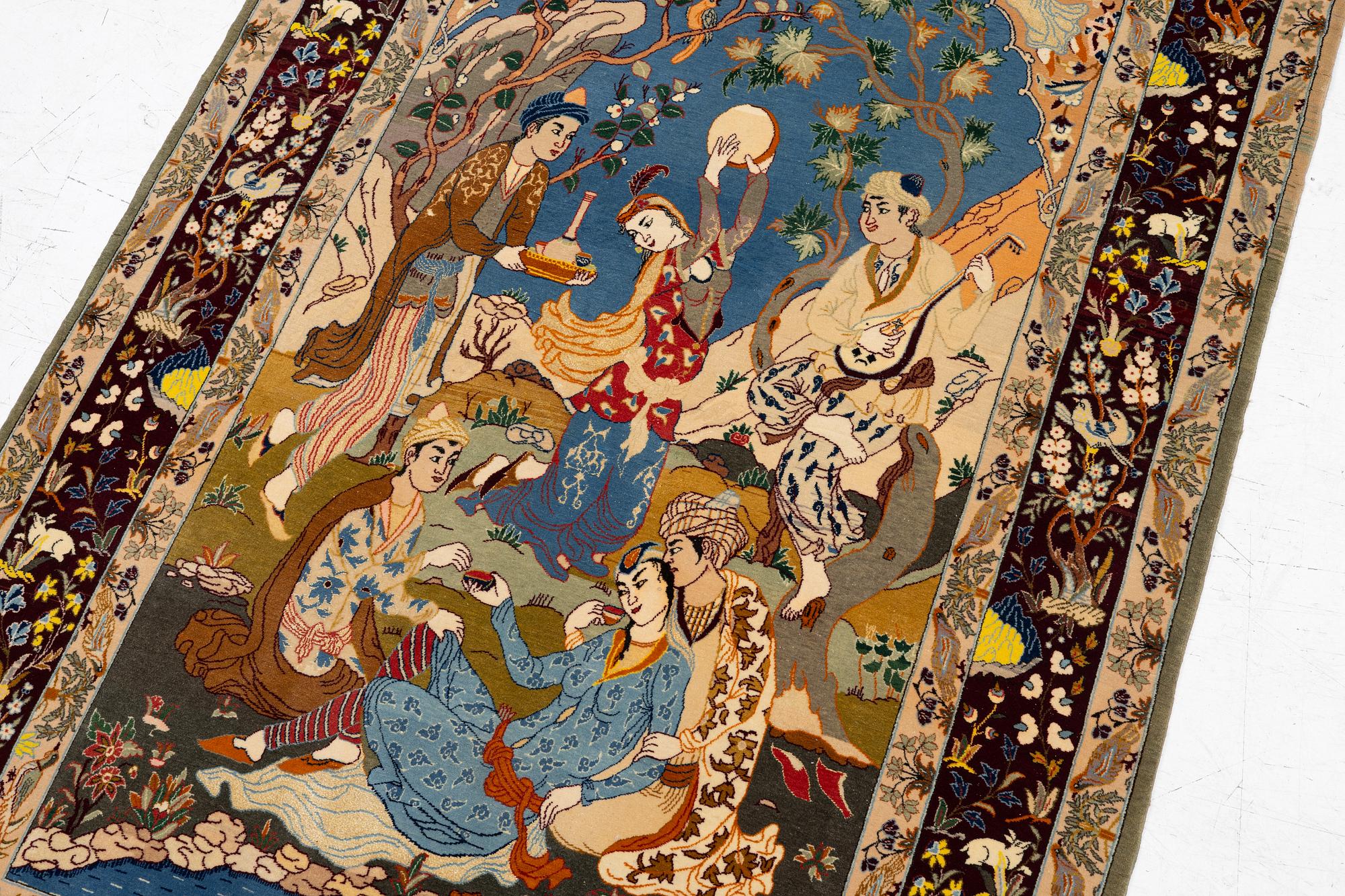 A semi-antique Isfahan rug, central persia,  177 x 108 cm.