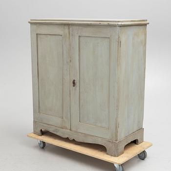 Cabinet, 19th century.