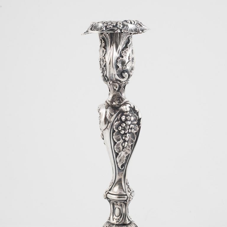 Christopher Creutz, ljusstakar, ett par, silver, nyrokoko, Stockholm 1862.