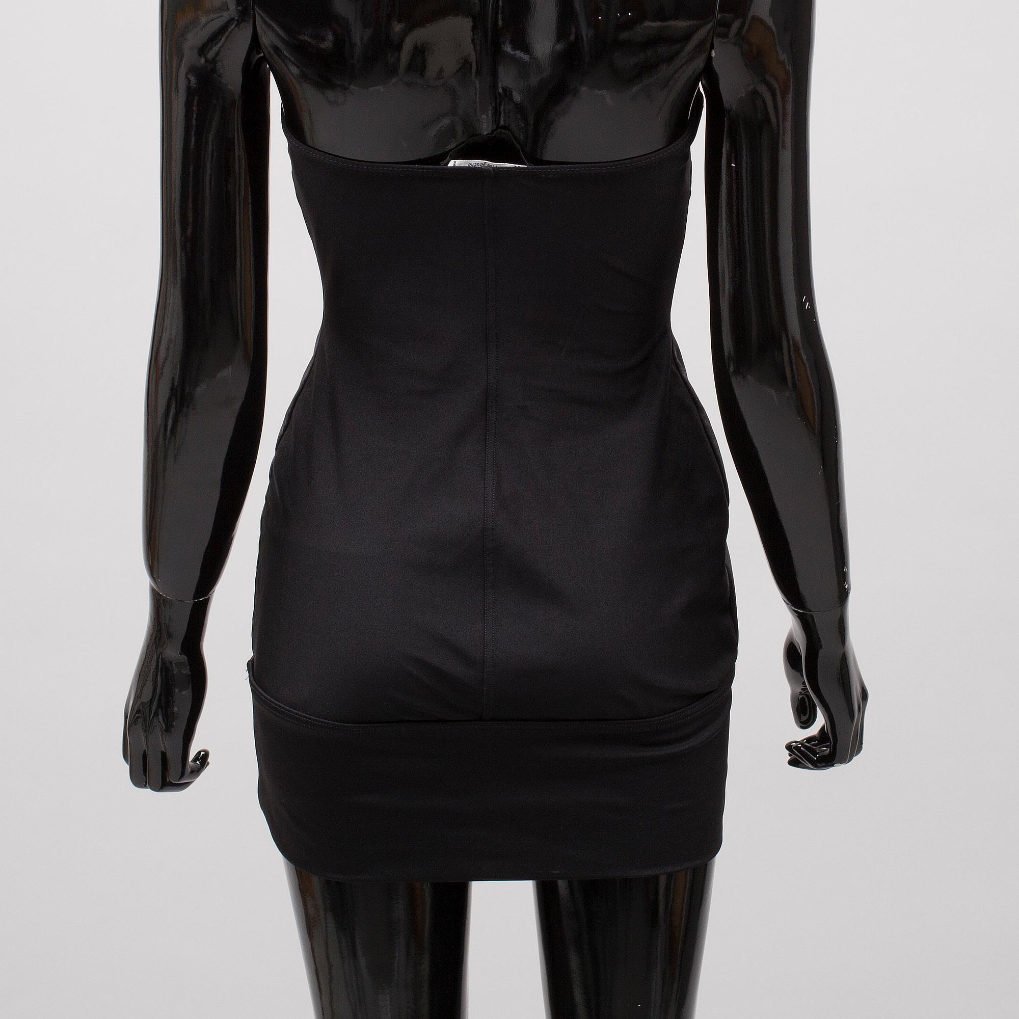 TOPP, Yves Saint Laurent.