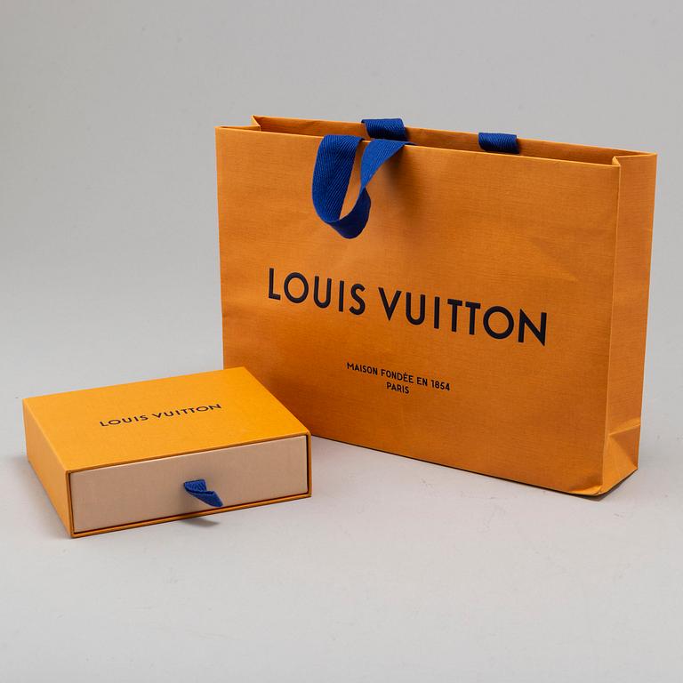 LOUIS VUITTON,