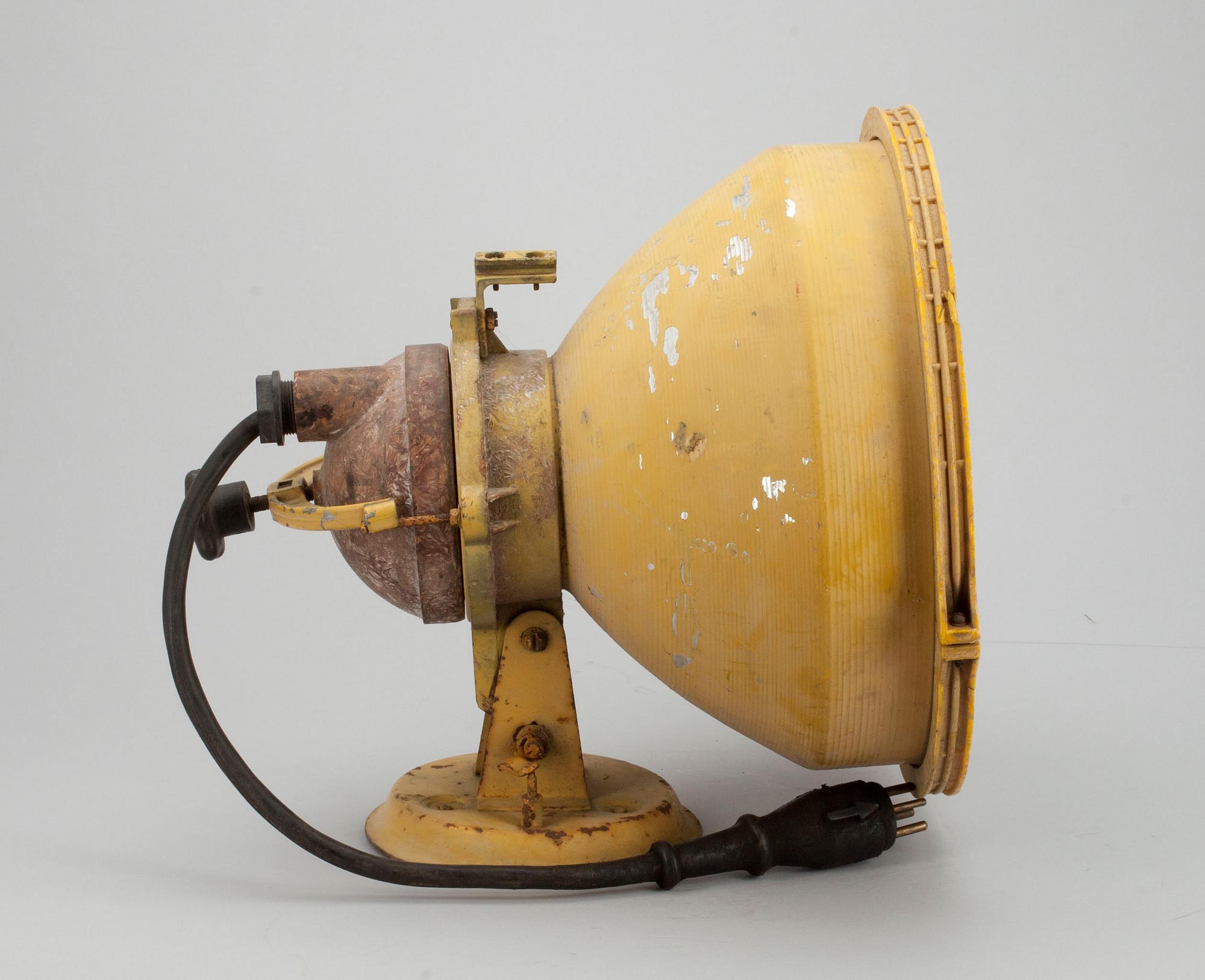 FARTYGSLYKTA, Maritim Helsingfors och STRÅLKASTARE, 1900-tal.