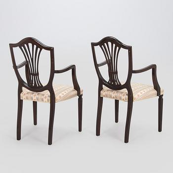 Stolar, 16 st och karmstolar 2 st, Hepplewhite-stil, 1900-talets andra hälft.