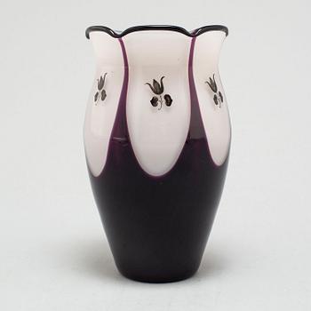 A glass vase attributed to Dagobert Peche, Loetz, 1920's.