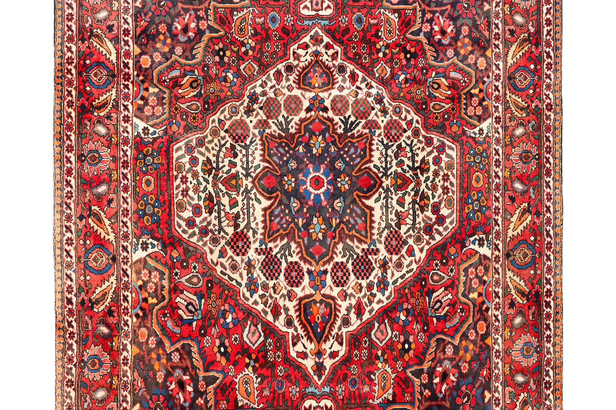 A Bakhtiari carpet, c. 330 x 220 cm.