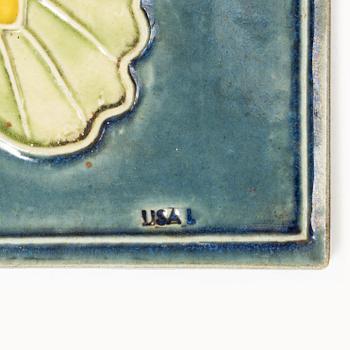 Lisa Larson, väggreliefer, 2 st, stengods, Gustavsberg.