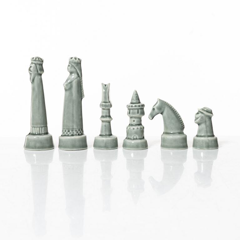 Sven Wejsfelt, a set of 33 stoneware chess pieces, Gustavsberg Studio 1964.
