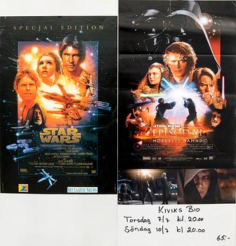 Filmaffischer 2 st., "Star Wars Episod III-Mörkrets Hämd" Sverige 2005 och "Star Wars - Special Edition" Belgien 1997.