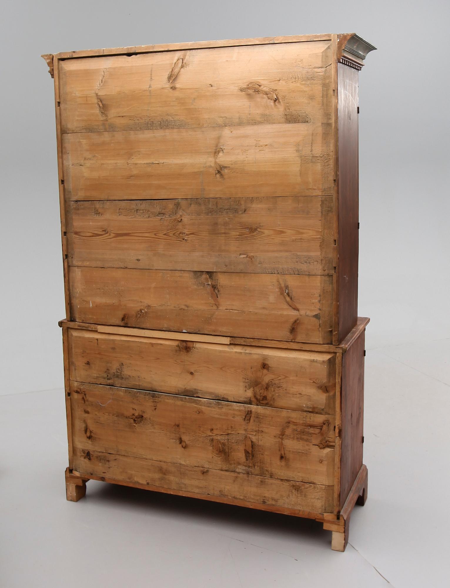 SKÅP, allmoge, 1800-talets första hälft.
