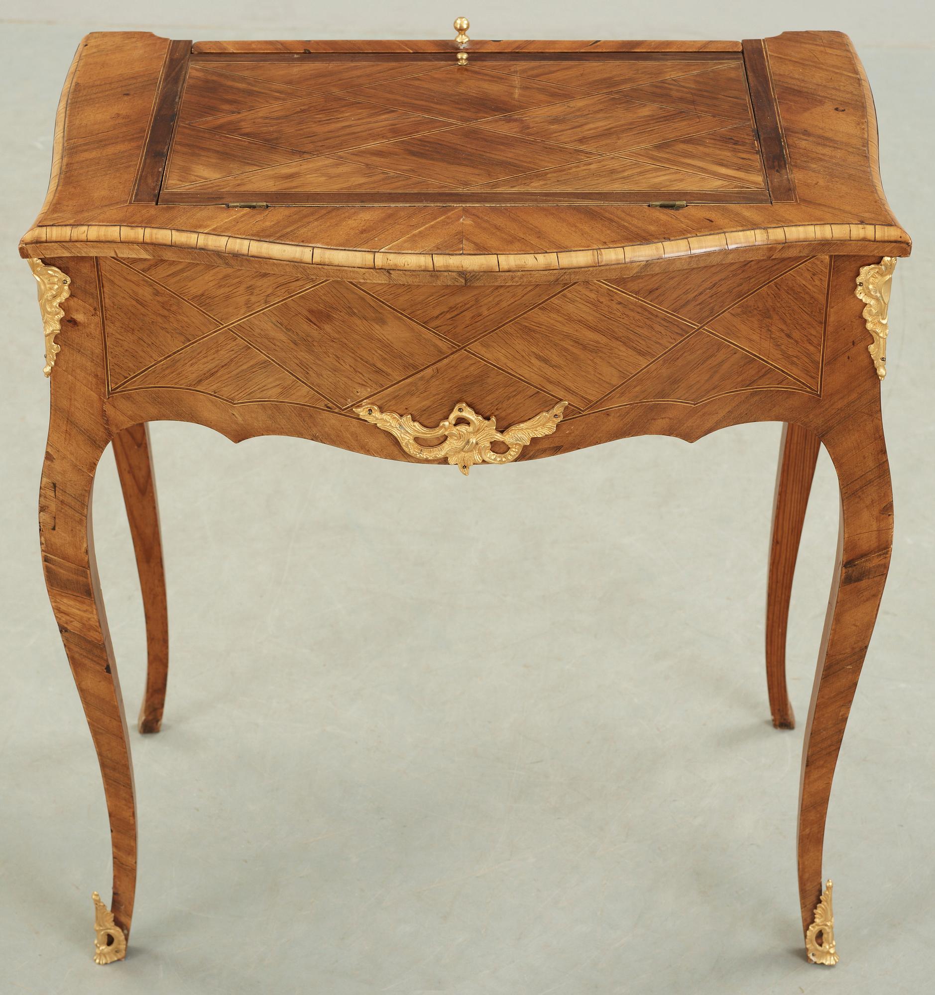 POUDREUSE, rokoko, Stockholmsarbete, möjligen Johan Jacob Eisenbletter verksam i Stockholm 1732, 1700-talets andra hälft.