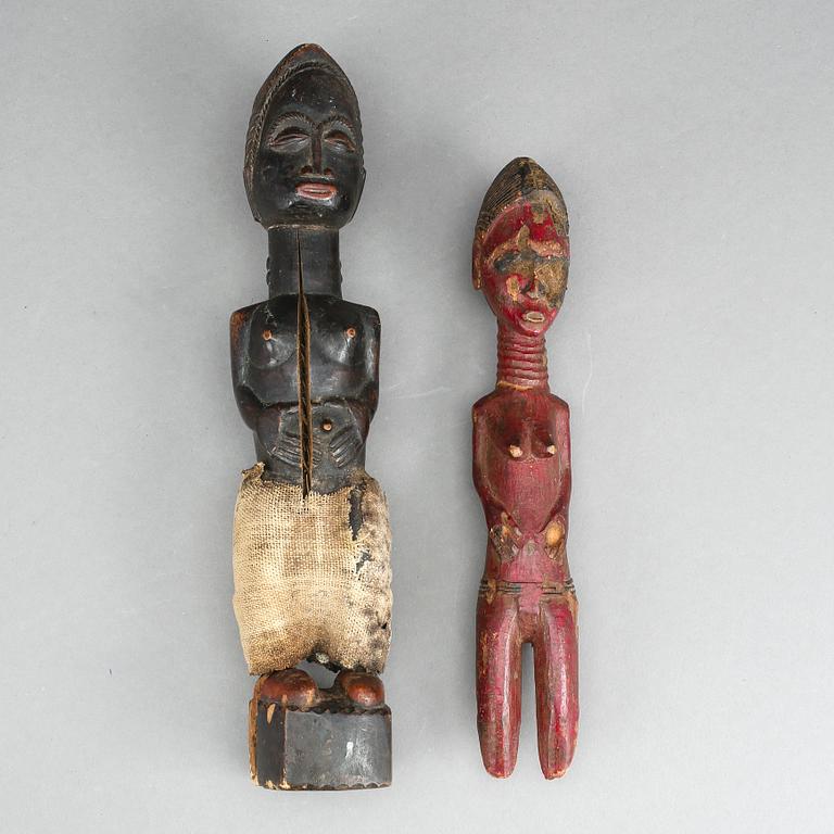 SKULPTURER, 2 st, Afrika, 1900-tal.