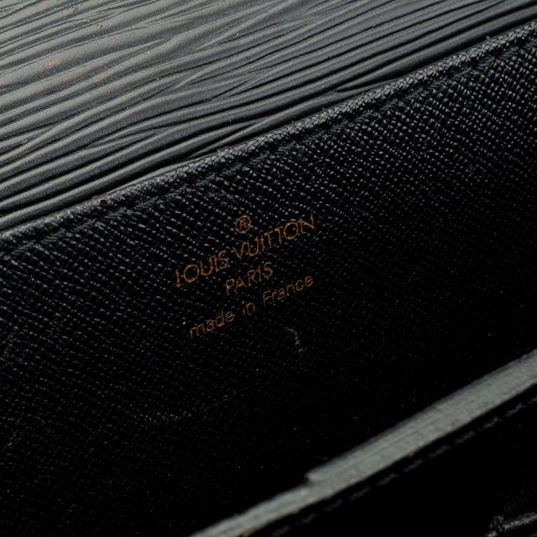 A LOUIS VUITTON AMBASSADOR BRIEFCASE.