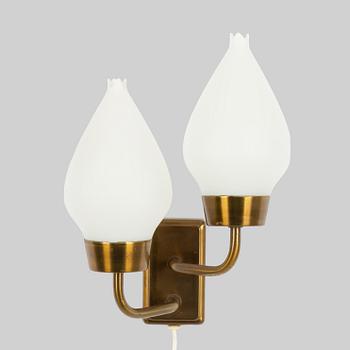 Two similar Swedish Modern wall lamps, 1940s.