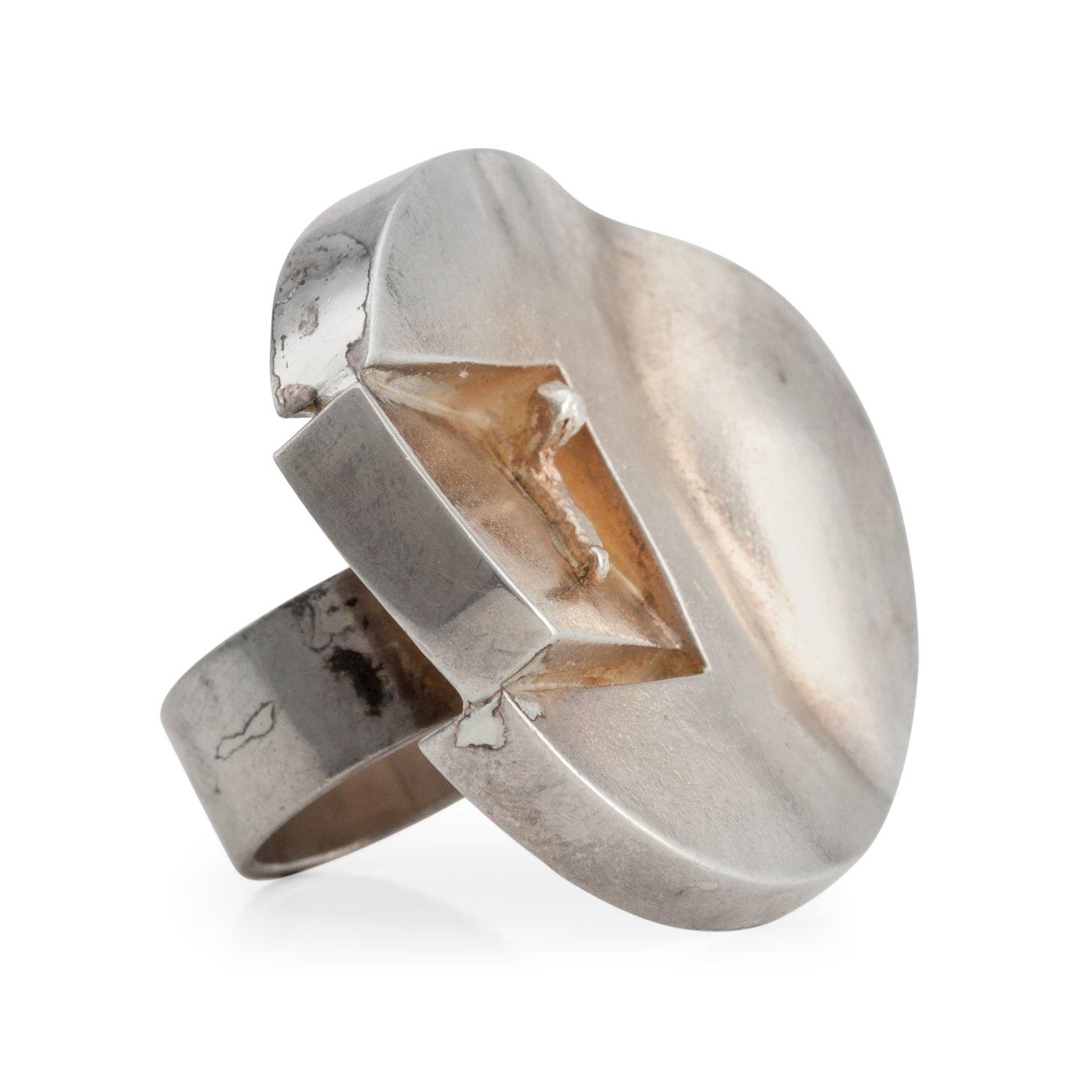 Björn Weckström, A RING, sterling silver "At the Gate of Eternity" Lapponia 1971.