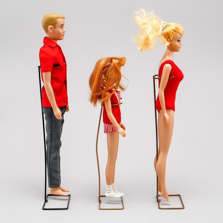 BARBIEDOCKOR, 3 st, Mattel, samt tillbehör, 1960-tal.