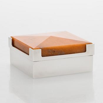 Bertel Gardberg, A lidded silver box with rosewood interior,  for Kultateollisuus, Turku 1968.