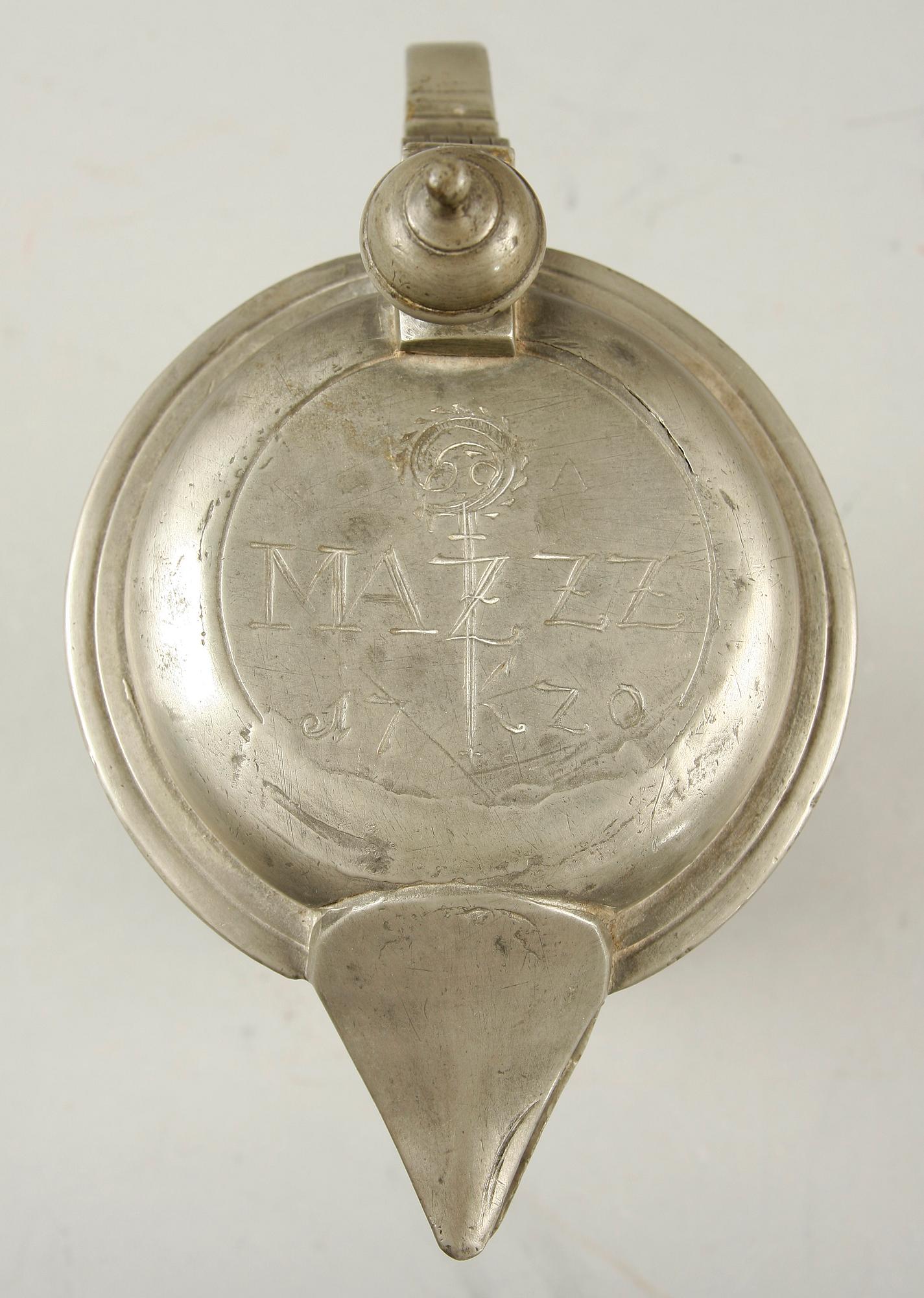 CYLINDERSTOP, tenn, märkt på locket MAZZZ 1720.
