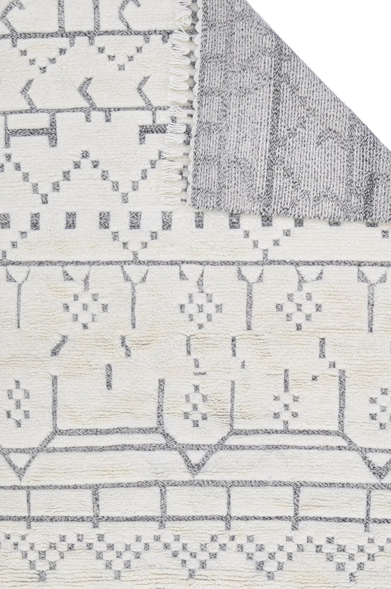 Matta, Marocko design, Souf, ca 226 x 168 cm.