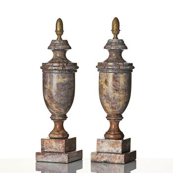 A pair of marble urns, around year 1900.