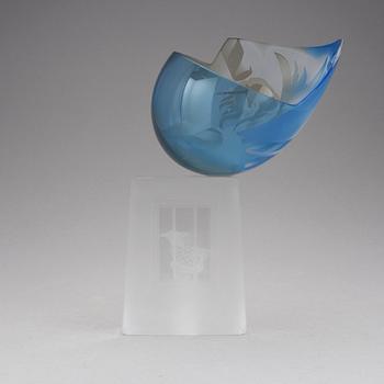SKULPTUR, glas. Kjell Engman, Kosta Boda 1988, unik.