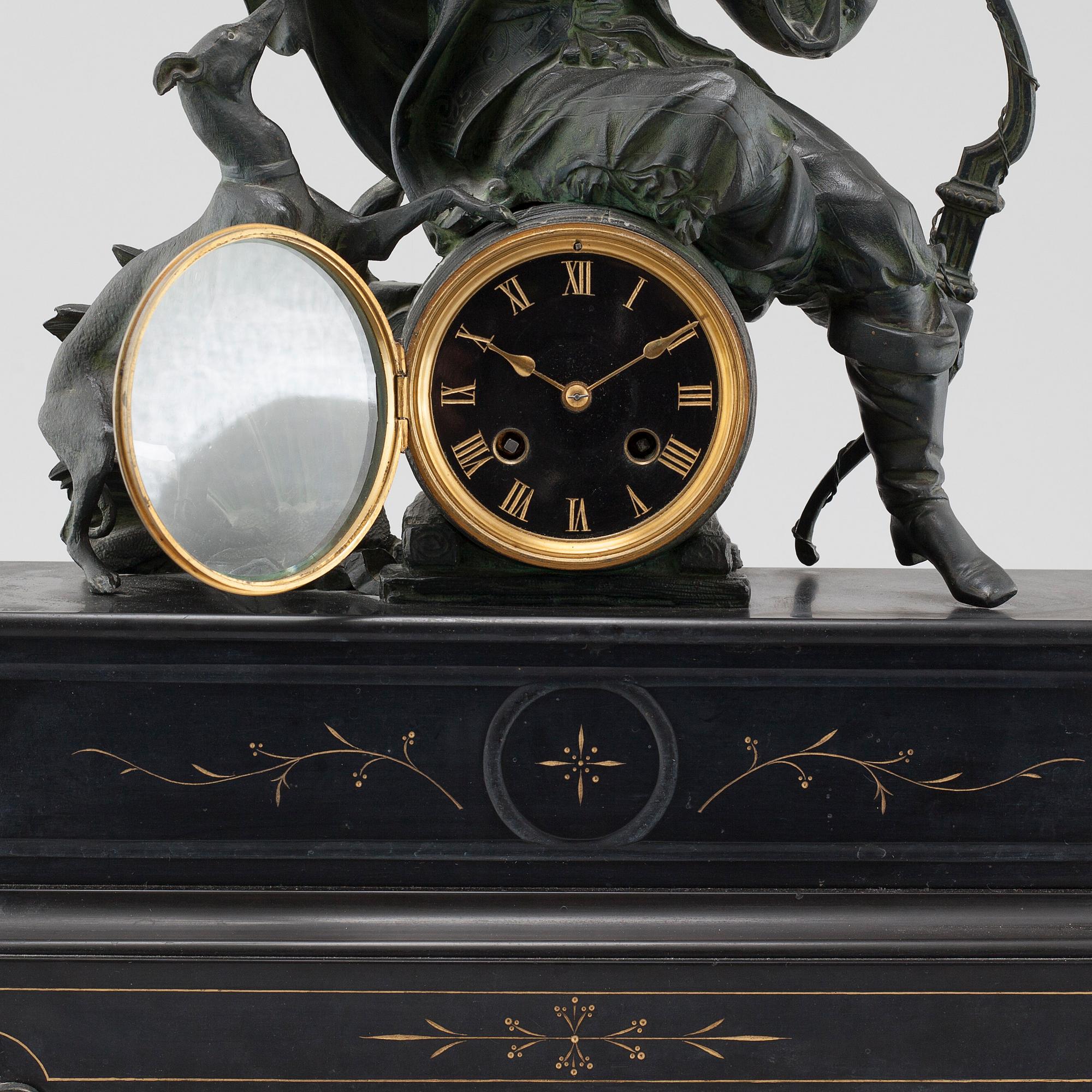 A Breveté table lamp, probably from the 19th century.