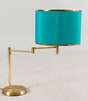 BORDSLAMPA, 1900-talets andra hälft.