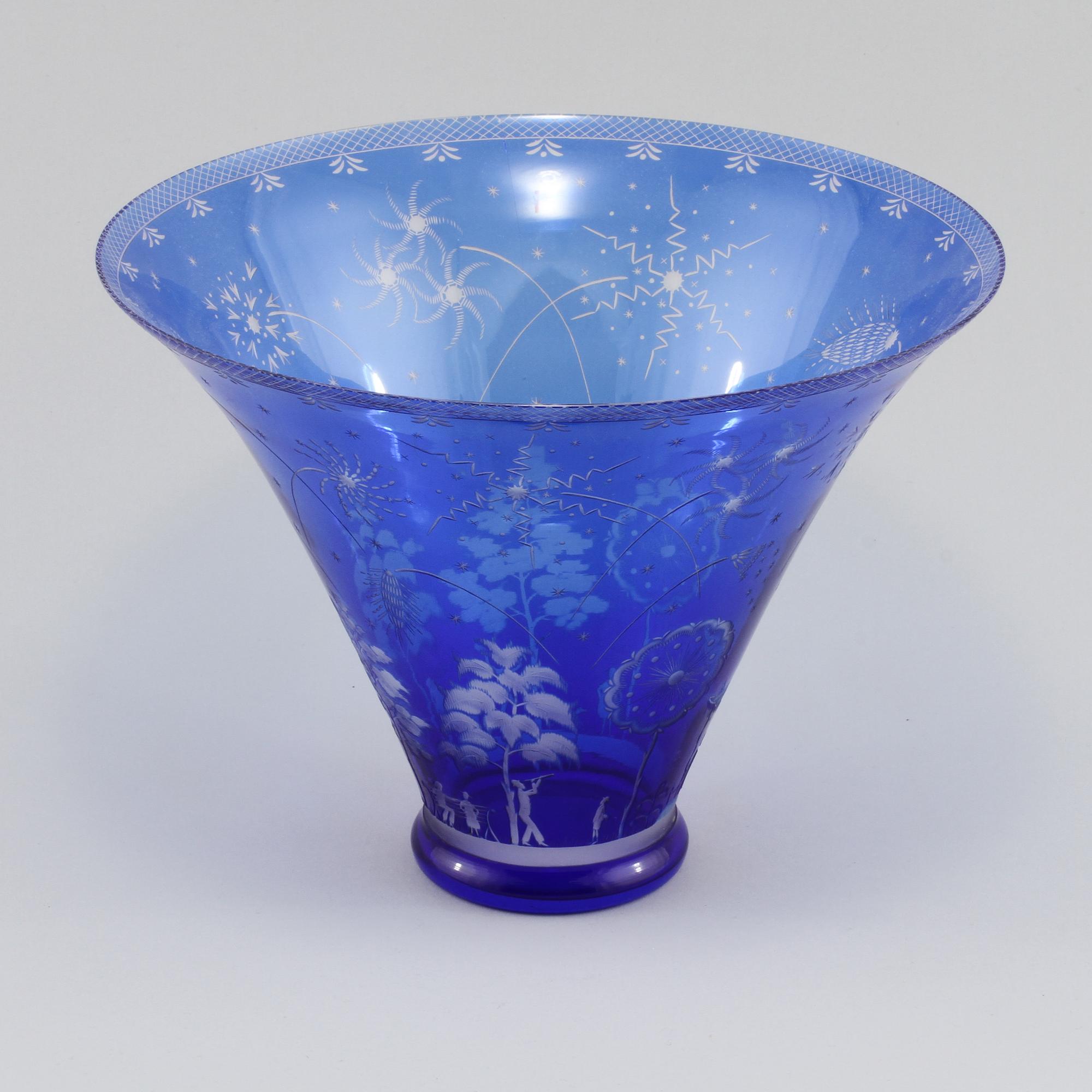 SKÅL, glas, "Fyrverkeriskålen", Edward Hald, Orrefors, 1931.