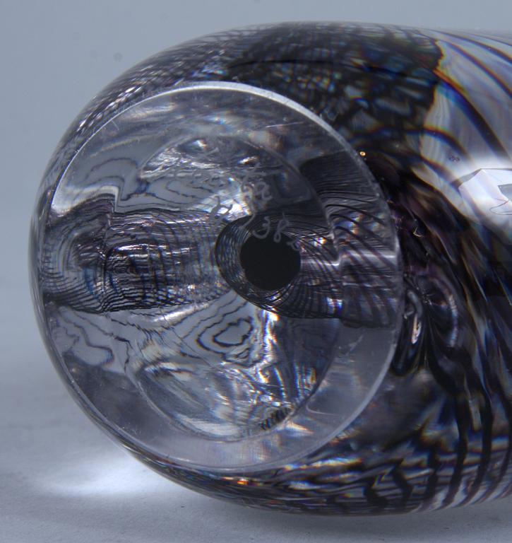 VASER, 2 st, glas, Vicke Lindstrand, Kosta.