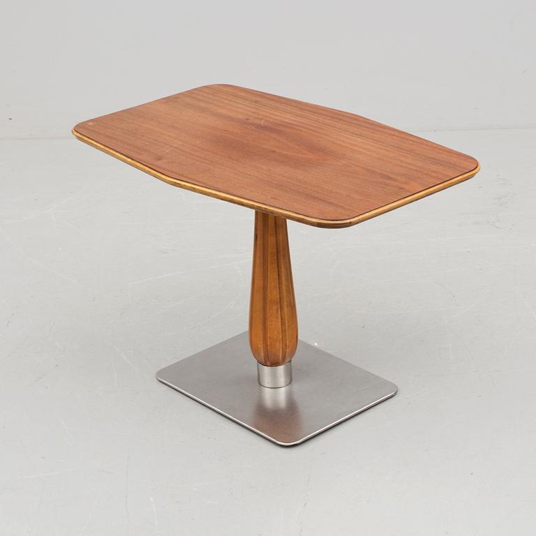 CAFÈBORD, 1930-tal.