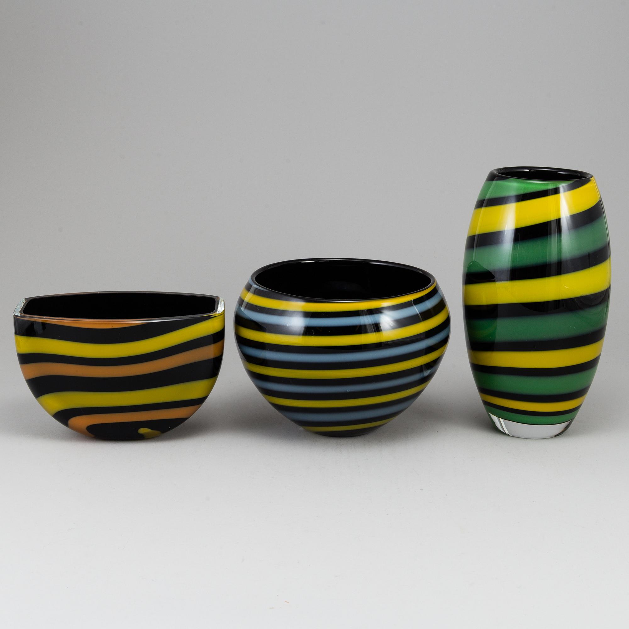 HANNA ZETTERBERG, bowls and a vase, 3 parts, Orrefors.
