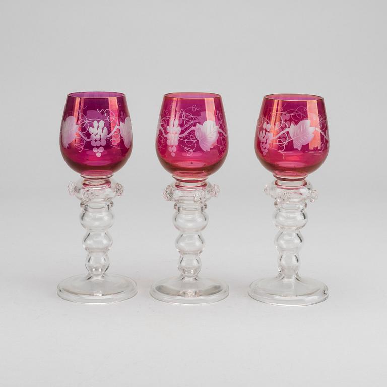 GLASSERVIS, 14 dlr, Trelleborgs glasbruk. 1900-talets första hälft/mitt.