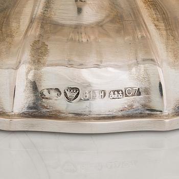 A set of six footed silver bowls, and a 
sweetmeat basket, Kultakeskus, Hämeenlinna 1943 and 1956.