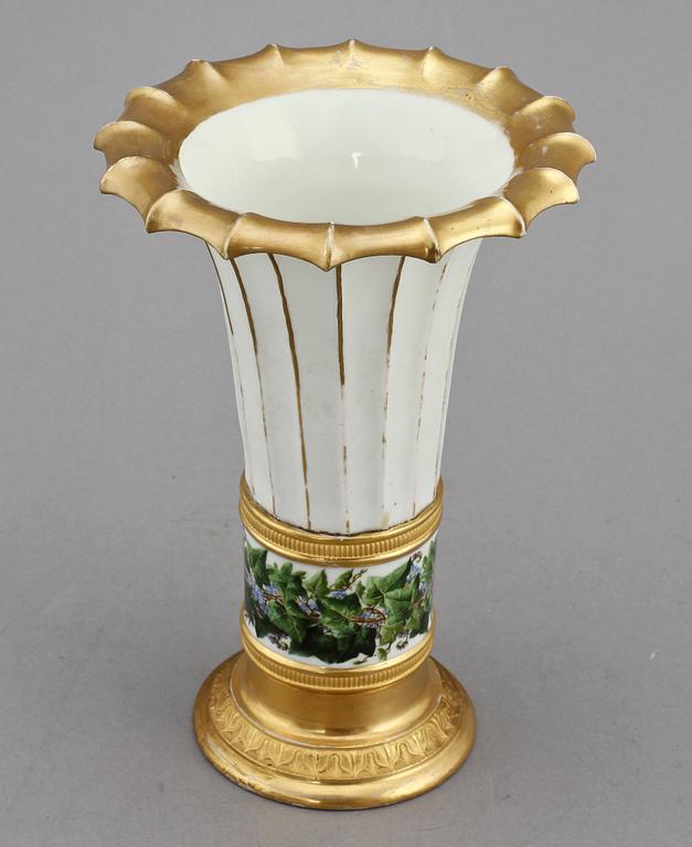 VAS, porslin, Royal Copenhagen, 1800-talets första hälft.