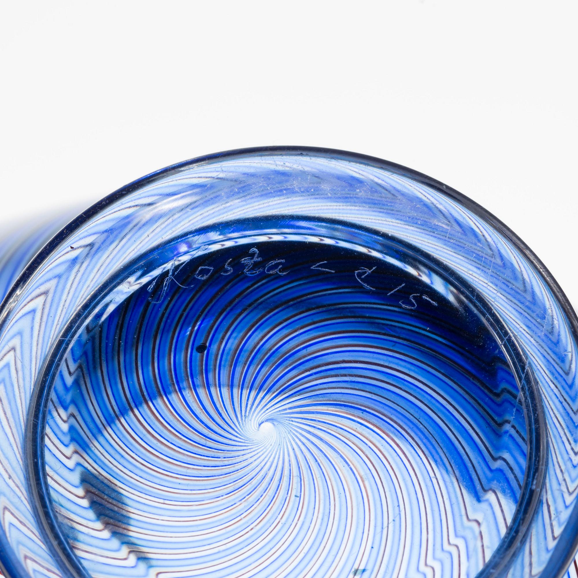 SKÅL, glas, Kosta. Vicke Lindstrand märkt LC 115.