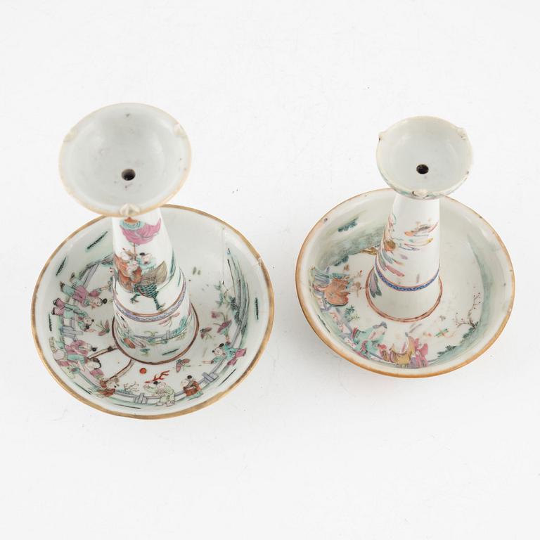 Two porcelain incense holders, China, late Qing dynasty, later part of the 19th century/around 1900.