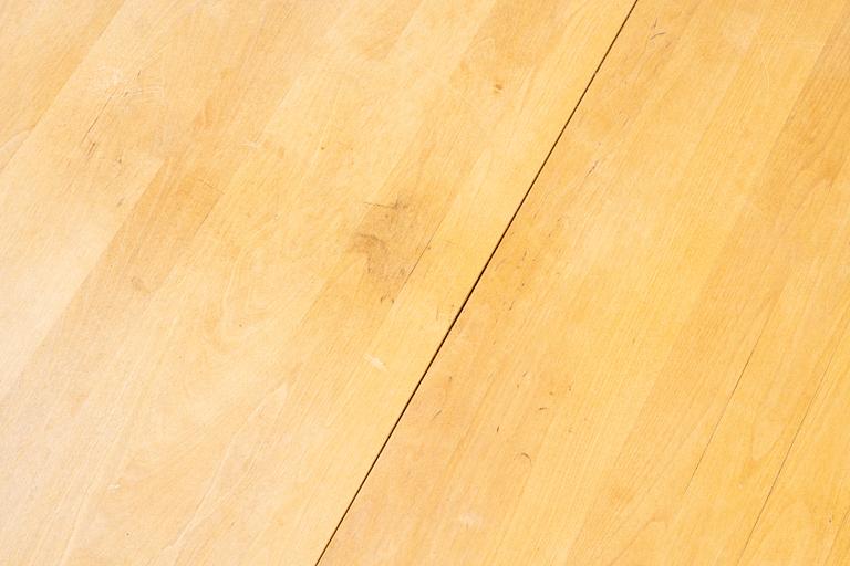 Yngve Ekström, matbord "Björka", Stolab, 2000-tal.