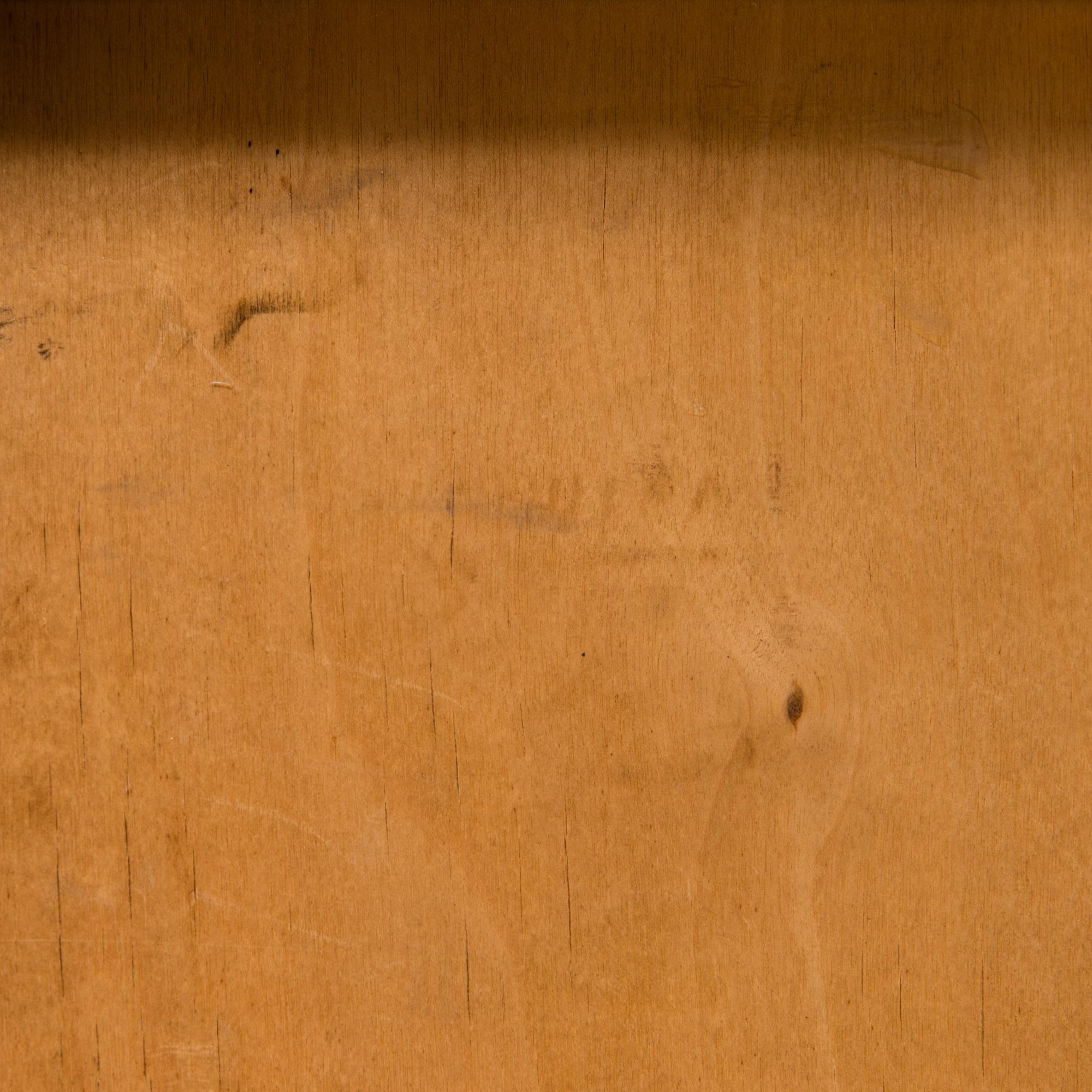 ILMARI TAPIOVAARA, PÖYTÄ, Domus. Keravan Puuteollisuus 1940-luvun loppu.