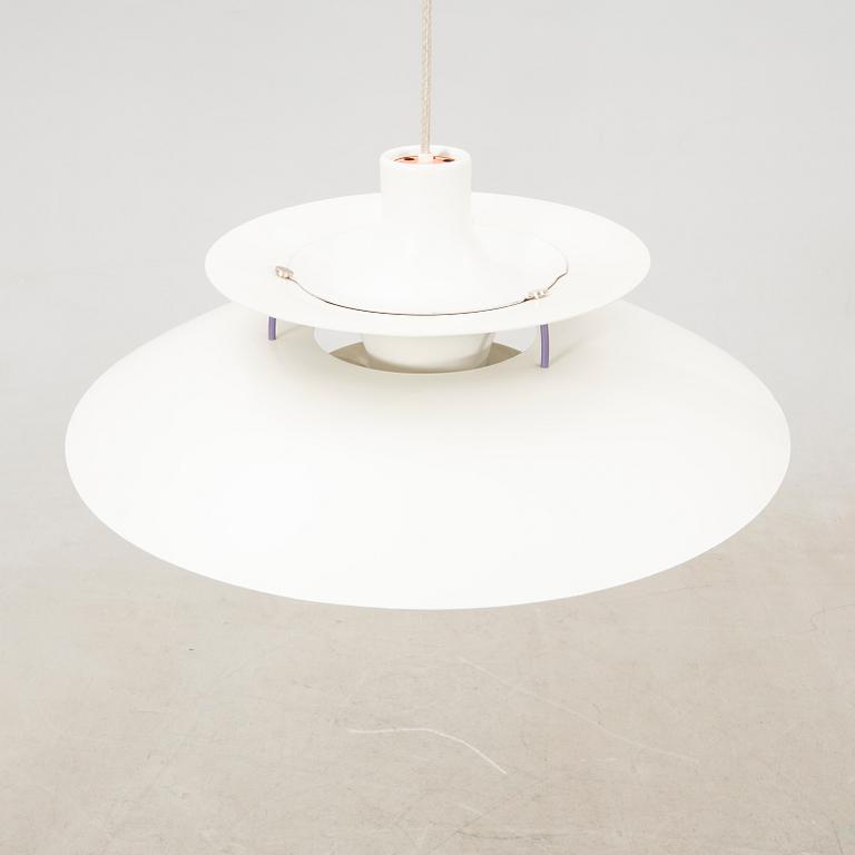 Poul Henningsen,.