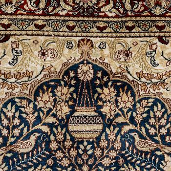 Matta, orientalisk, silke, ca 155 x 95 cm.
